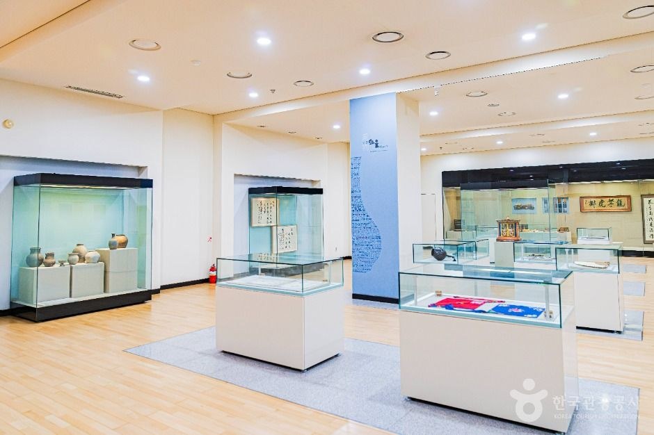 전북대학교 박물관 모습 (한국관광공사 사진)