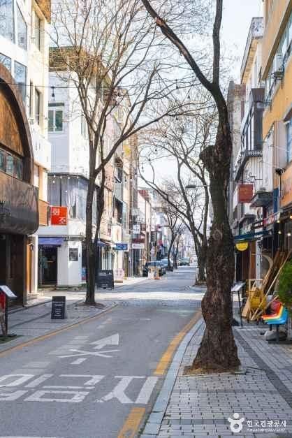 웨딩의 거리 모습 (한국관광공사 사진)