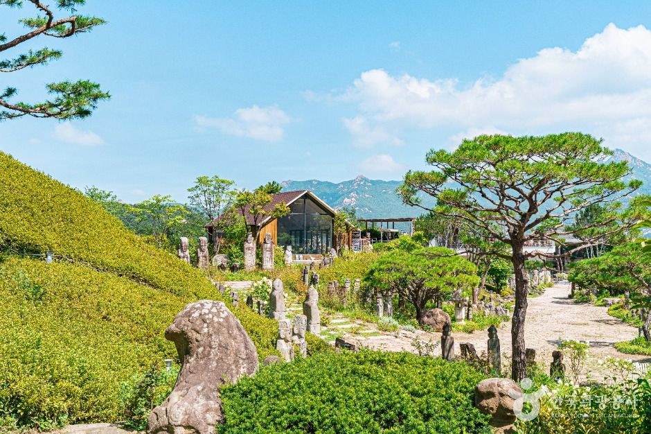 목인박물관 목석원 모습 (한국관광공사 사진)